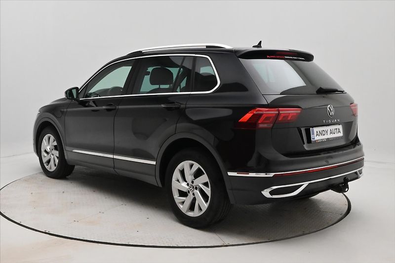 Volkswagen Tiguan 1,4 TSI eHybrid 110kW DSG Záru - fotka 7 z 33