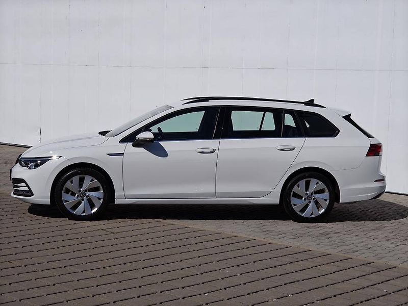 Volkswagen Golf Style 7DSG 1,5eTSI - fotka 3 z 22