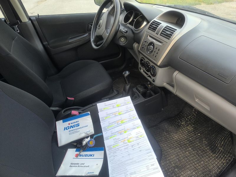 Suzuki Ignis 60KM,KRÁSNÝ,4X4,SERVIS,1MAJ64L - fotka 9 z 18