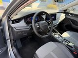 Škoda Octavia Kombi 2,0i 150kW 4x4 závěs - náhled 13