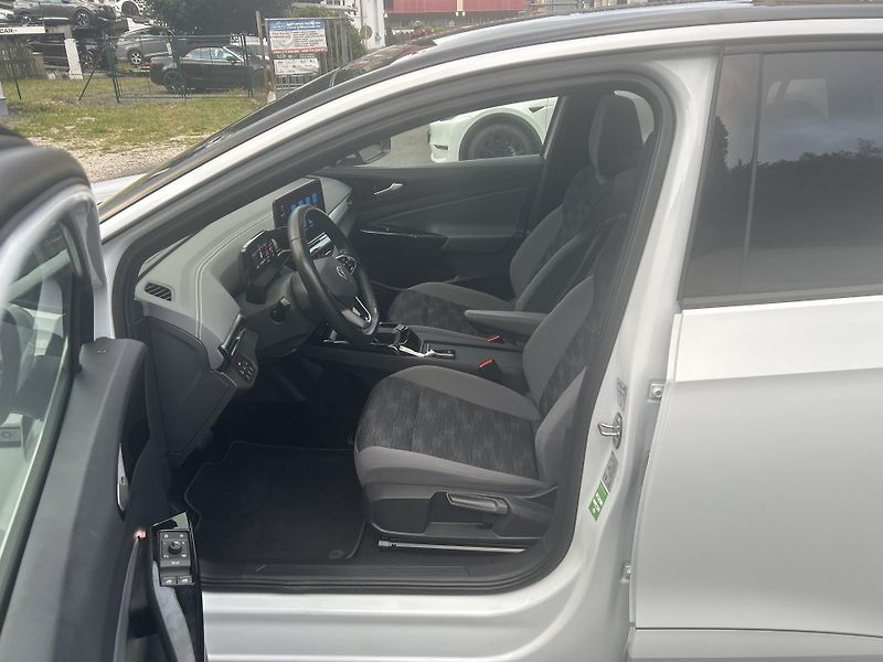 Volkswagen ID.5 150kw, PERFORMACE TZ SOH 94,0% - fotka 11 z 52
