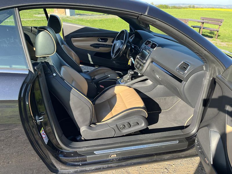 Volkswagen EOS (2007) 3,2 V6 - fotka 26 z 32