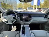 Volvo XC60 B5 AWD PLUS, ACC, LIGHT PAKET - náhled 17