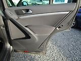 Volkswagen Tiguan 2.0TDi 4Motion Sport, aut. Kli - náhled 36