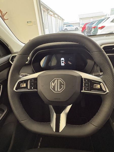 MG ZS (2025) 1.5 emotion (elegance) - fotka 10 z 15