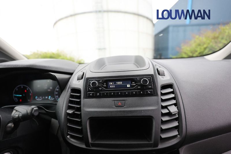Ford Tourneo Connect Titanium 1.5 EcoBlue - fotka 9 z 21