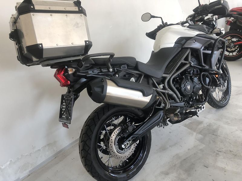 Triumph Tiger 800 XC XCX ABS - fotka 3 z 23