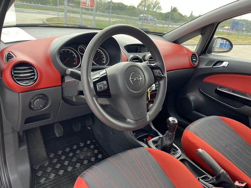 Opel Corsa (2007) 1.3 i - fotka 12 z 12