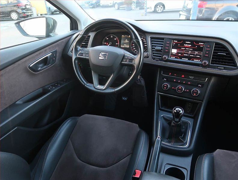Seat Leon (2015) X-Perience 1.6 TDI, Navi - fotka 7 z 20
