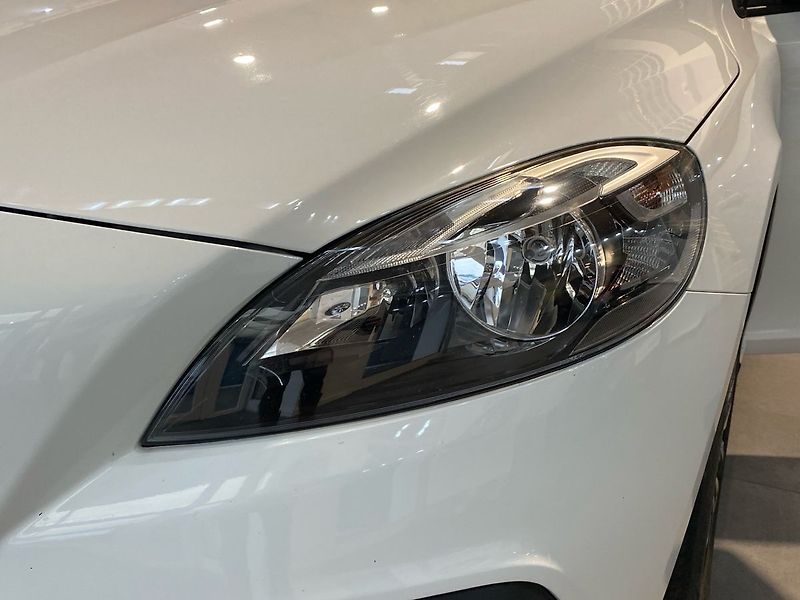 Volvo V40 - fotka 27 z 28