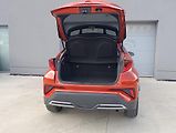 Toyota C-HR 2.0HEV PREMIERE ČR 1.MAJITEL - náhled 9