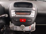 Toyota Aygo (2012) 1.0 VVT-i, po STK - náhled 12