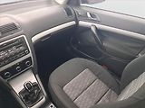 Škoda Octavia (2012) 1.4 TSI, Tempomat - náhled 8