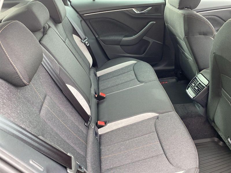 Škoda Kamiq (2026) 1,0 TSI 85 kW DSG Top Selectio - fotka 9 z 32
