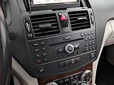 Mercedes-Benz Třídy C (2008) C 320 CDI 4MATIC, 4X4 - náhled 15