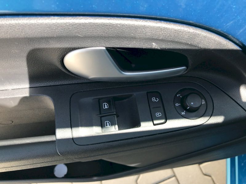 Škoda Citigo (2018) 1.0 MPI / 44 kW / 5MP / Elegan - fotka 18 z 21