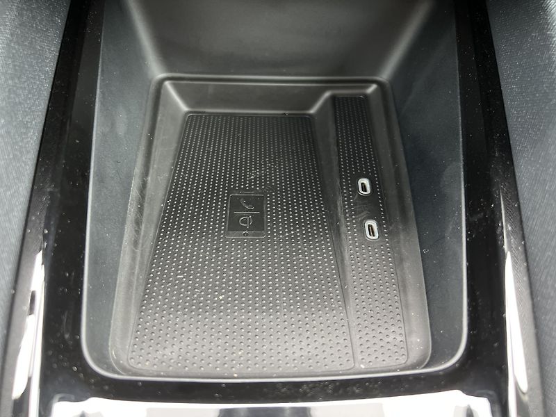 Škoda Octavia Top Selection 1.5TSi 110kw DSG - fotka 28 z 51