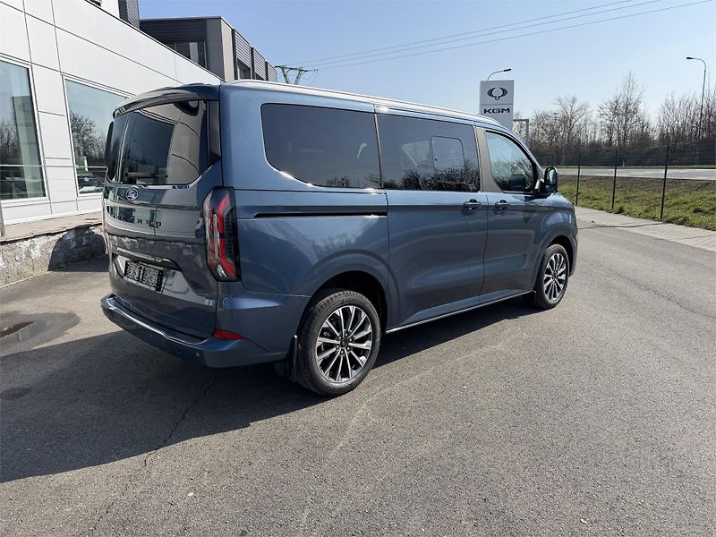 Ford Tourneo Custom (2025) Titanium X L1, Tourneo, 2.0 Ec - fotka 3 z 18