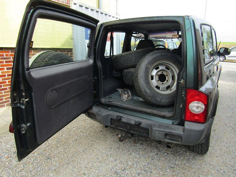 SsangYong Korando (1999) 2.9 TD MERCEDES  4X4 - fotka 15 z 29