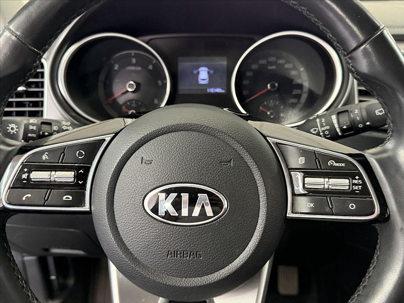 Kia Ceed 1,6 CRDI Exclusive - fotka 8 z 8