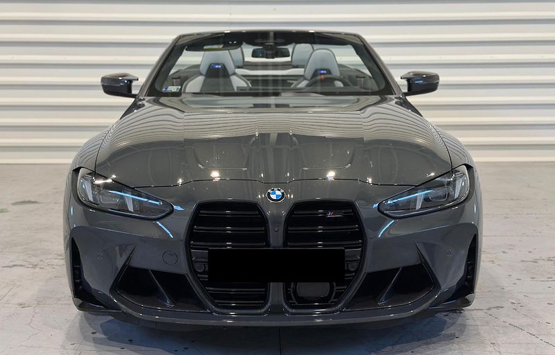 BMW M4 (2026) Competition Cabrio xDrive H&K - fotka 13 z 15