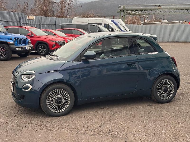 Fiat 500 (2026) Hybrid 1,0 BSG (65k) Torino - fotka 5 z 31