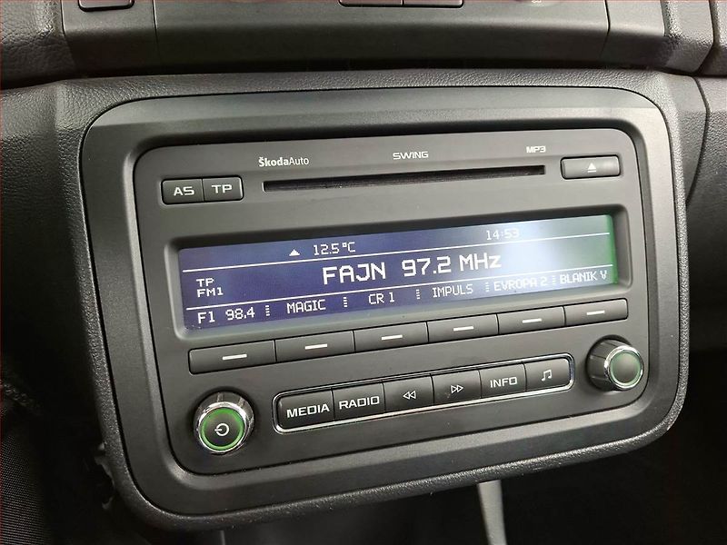 Škoda Roomster (2011) 1.2 TSI, Park. senzory - fotka 14 z 14