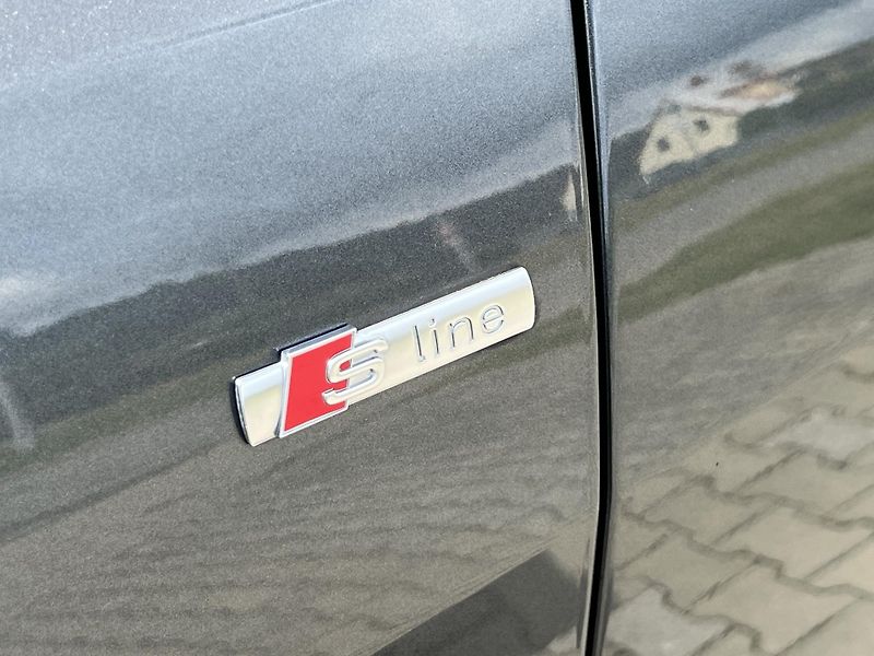 Audi Q8 (2020) 3.0TDI, quattro, S line - fotka 10 z 37