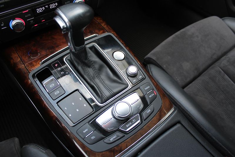 Audi A6 Allroad Quattro  - fotka 13 z 26