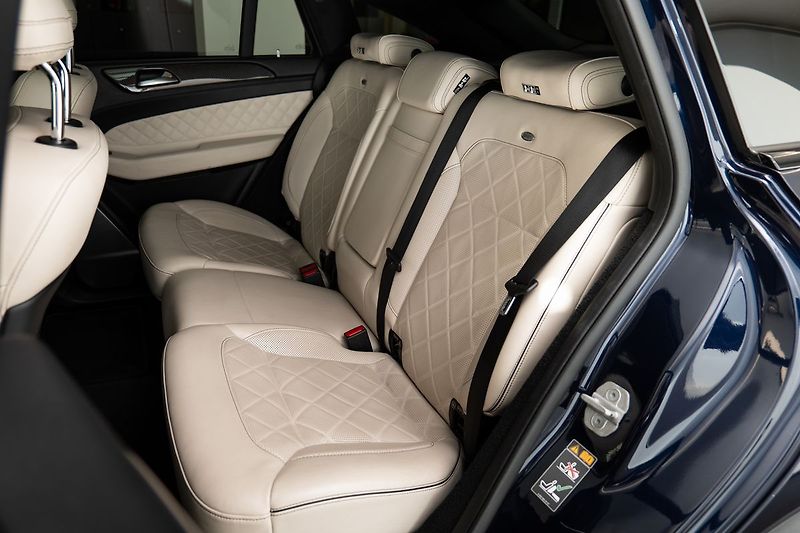 Mercedes-Benz GLE d 4MATIC AMG - fotka 12 z 25