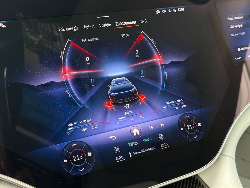 Mercedes-Benz EQS 53 4MATIC+ Electric Art Editio - fotka 43 z 48