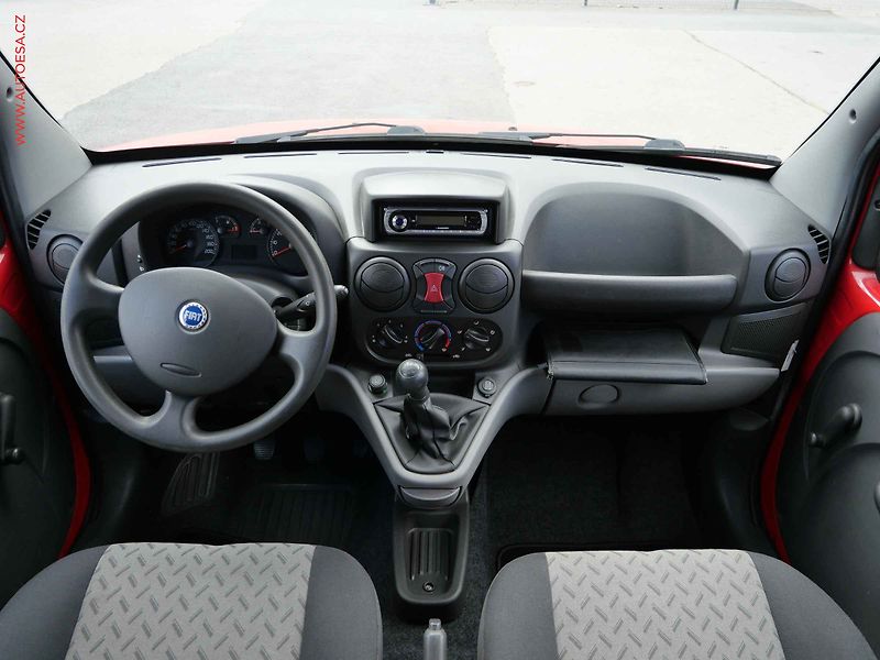 Fiat Dobló cargo (2006) 1.3JTD MAXi, 2.maj,ČR, STK9 - fotka 8 z 15