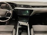 Audi Q8 e-tron 55 Q 360kam Pano Matrix Tažné - náhled 9