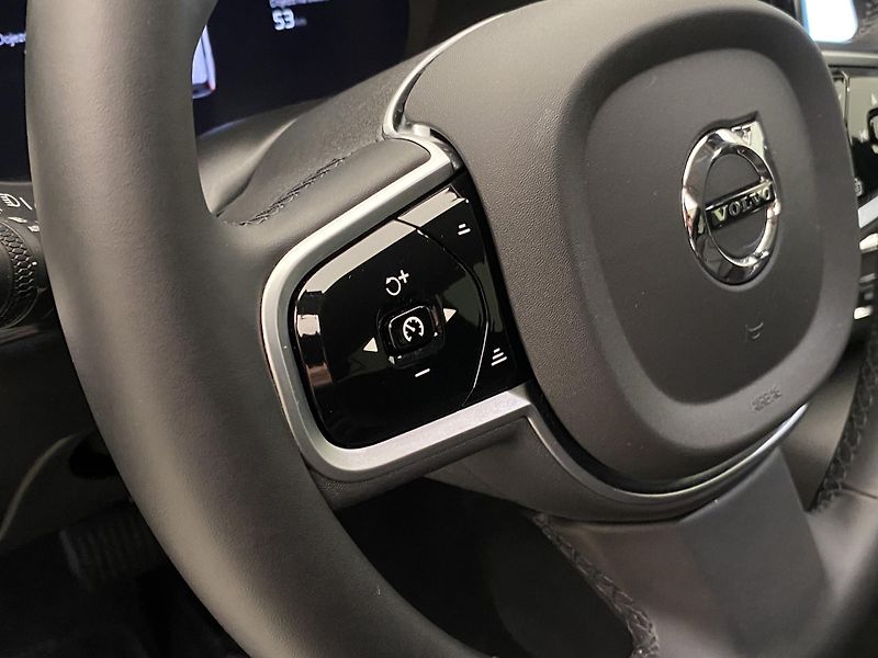 Volvo V90 T6 AWD RECHARGE REZERVACE - fotka 20 z 58