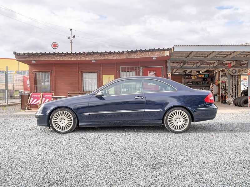 Mercedes-Benz CLK (2006) 320CDI 165KW mat – FAKTURY - fotka 8 z 32