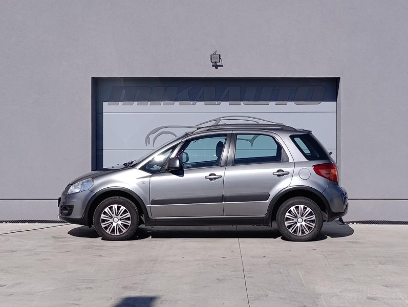 Suzuki SX4 1.6VVT-i 88kW 4X4  - fotka 8 z 29