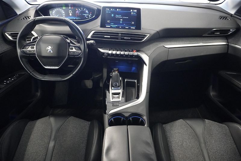 Peugeot 5008 1.6 E-THP ALLURE AUT. - fotka 21 z 32