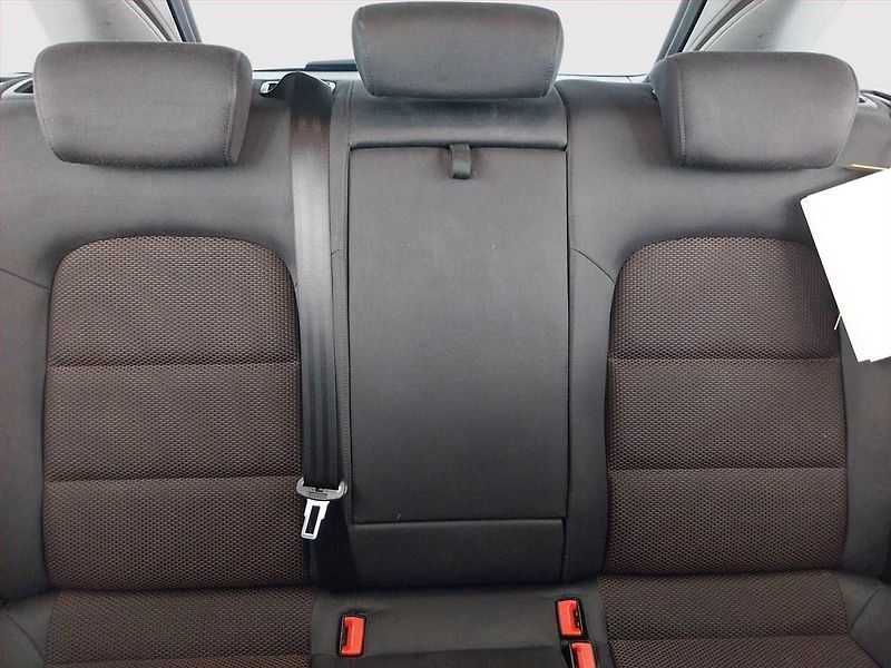 Audi A4 Allroad (2011) 2.0 TDI, 4X4, Serv.kniha - fotka 10 z 19