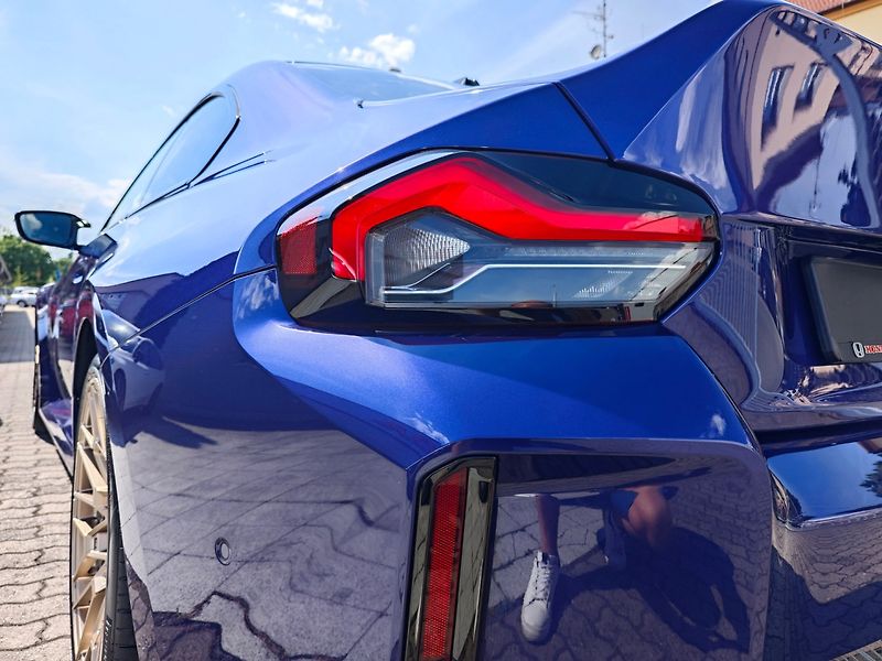 BMW M2 CS Coupe 390kW Velvet Blue - fotka 46 z 50