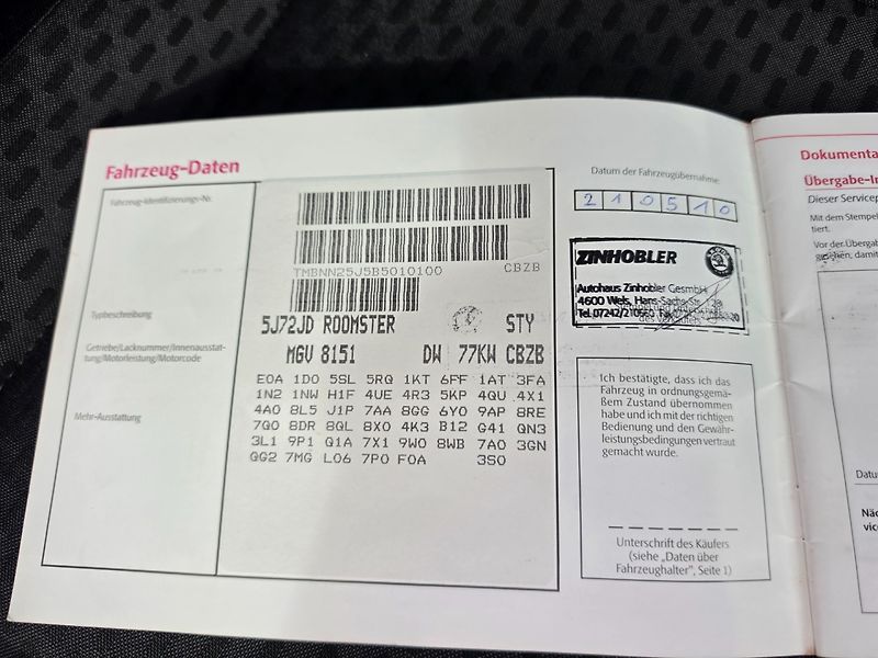 Škoda Roomster (2010) 1.2 TSI DSG Serviska - fotka 18 z 31