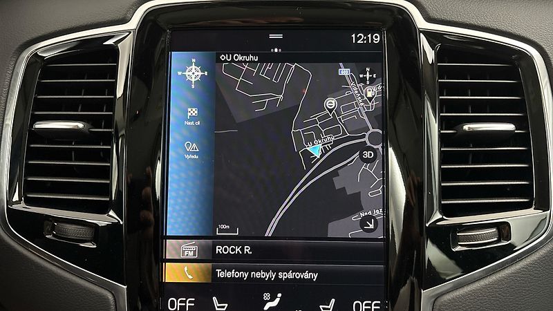Volvo XC90 2.0 B5 AUT AWD Inscription - fotka 30 z 33
