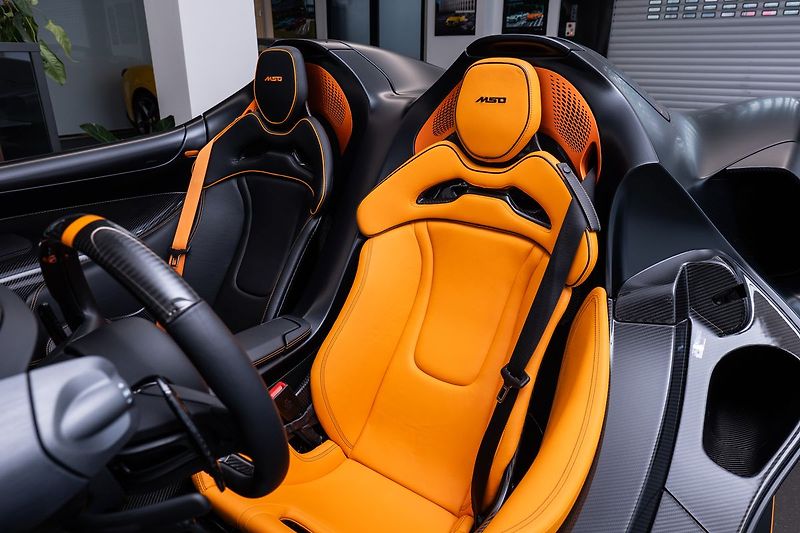 McLaren Ostatní One of 149/Lift/Karbon - fotka 8 z 31
