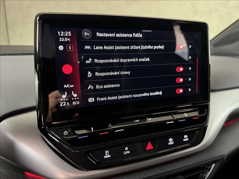 Volkswagen ID.4 Pro IQ Light Assist Kamera - fotka 27 z 48