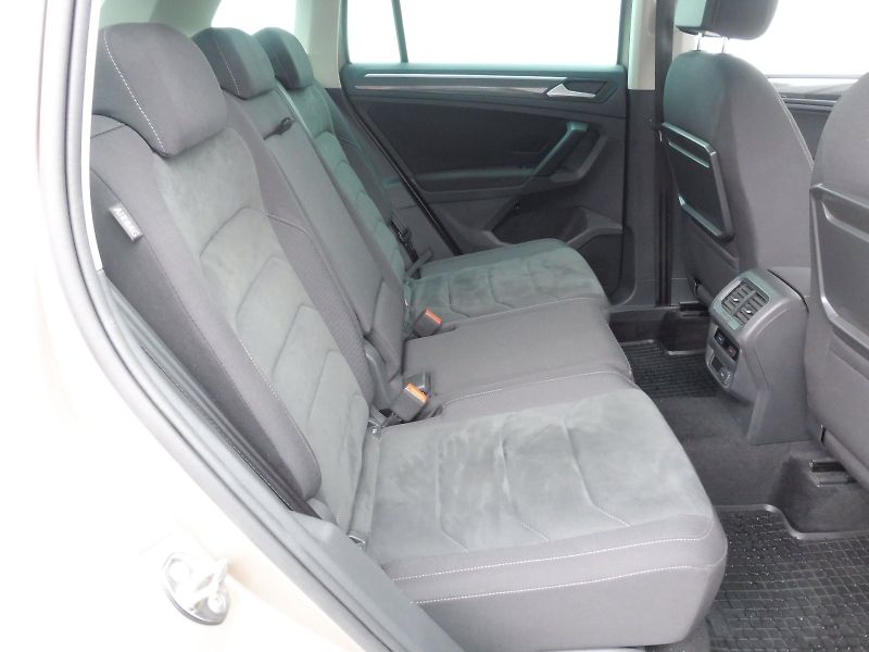 Volkswagen Tiguan (2019) Maraton Edition 2,0 TSI 140kW - fotka 19 z 26