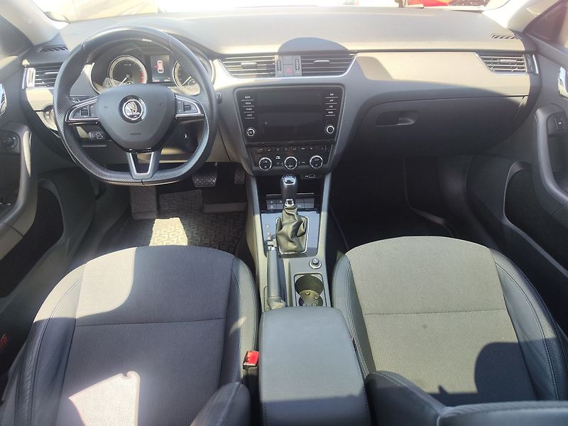 Škoda Octavia 1.5 TSi/110kW Style DSG - fotka 13 z 33