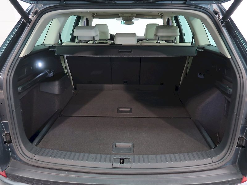 Škoda Kodiaq (2020) LAURIN&KLEMENT 2.0TSI 140KW 4x - fotka 45 z 47