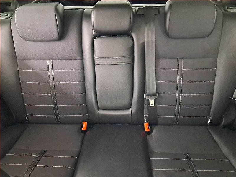 Ford Kuga (2012) 2.0 TDCi, 4X4, Navi, Tempomat - fotka 10 z 19