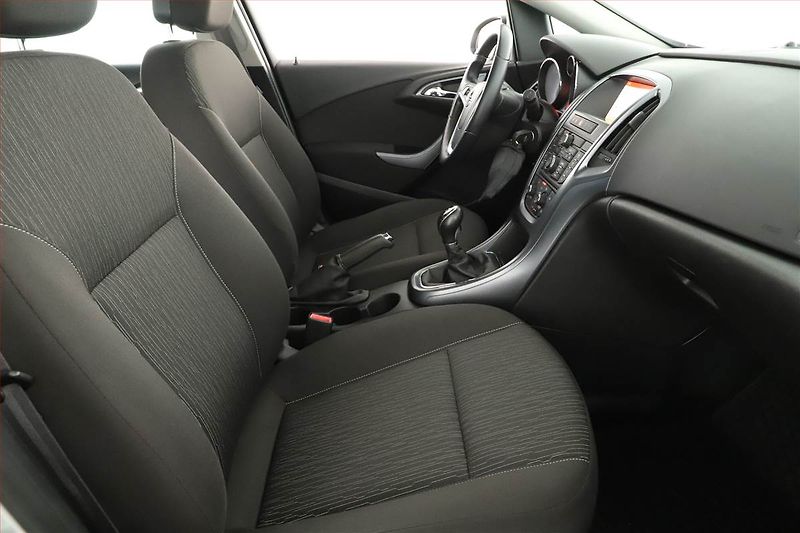 Opel Astra (2014) 1.6 CDTI, po STK, jezdí dobře - fotka 7 z 12