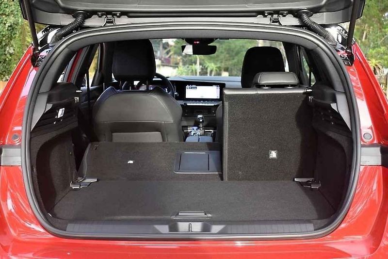 Opel Astra se zatím nabízí jen s karosérií hatchback