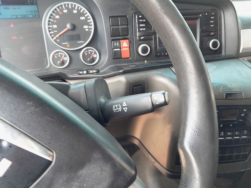 MAN TGX 18.440 LowDeck - fotka 30 z 37